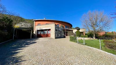 Budapest, III. kerület Einfamilienhaus - 750.000.000 HUF
