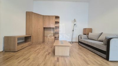 Budapest, V. kerület Lakás - 200.000 Ft