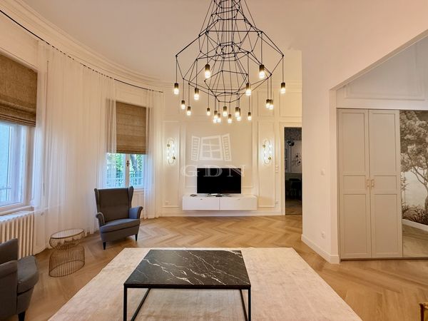 închiriere Budapest II. kerület Apartament