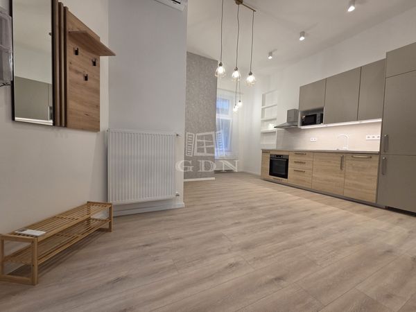 Продается Budapest XIII. kerület Квартира (кирпичная)