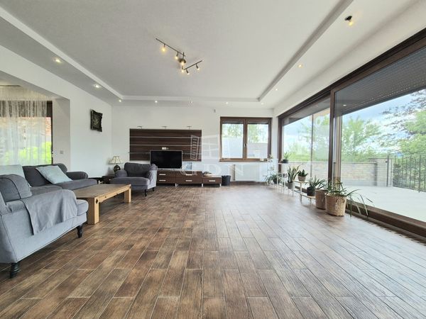 Verkauf Budapest III. kerület Einfamilienhaus