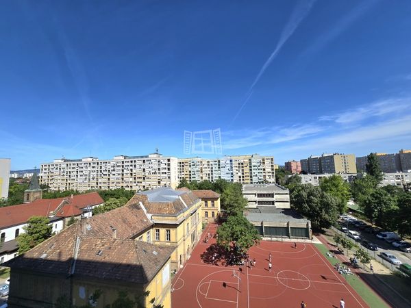 Продается Budapest XIV. kerület Квартира