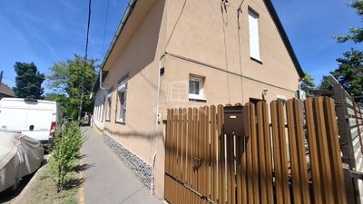 Budapest, XV. kerület Teil des Hauses - 62.000.000 HUF