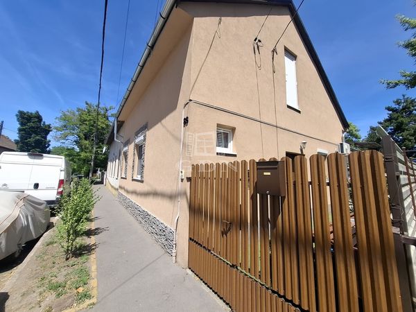 Verkauf Budapest XV. kerület Teil des Hauses