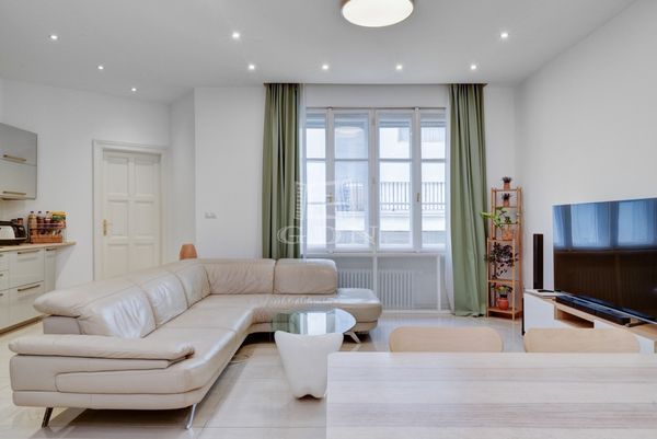 Продается Budapest VI. kerület Квартира
