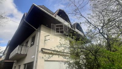 Siófok 双面别墅 - 250.000.000 HUF