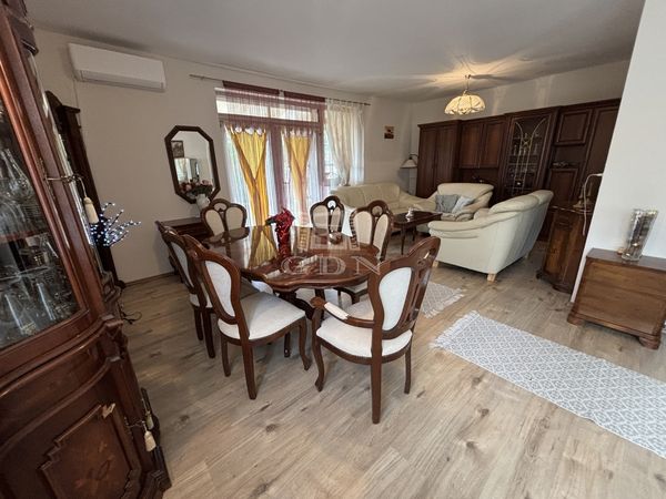 Eladó Siófok Lakás (téglaépítésű)