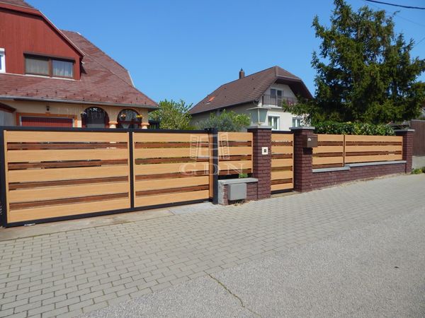 For sale Vonyarcvashegy Family House