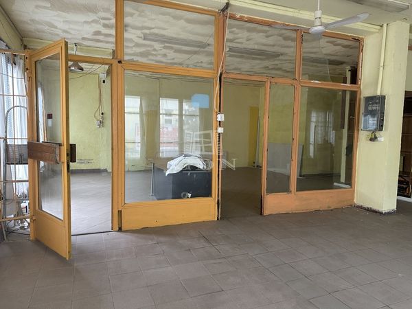 Eladó Keszthely Üzlethelyiség