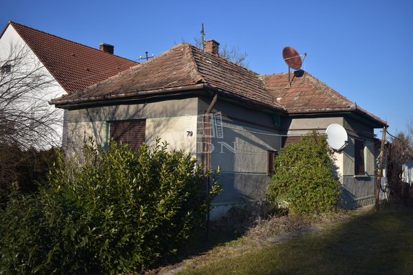 Verkauf Gersekarát Einfamilienhaus