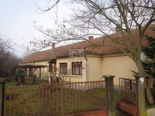 For sale Csákánydoroszló Family House