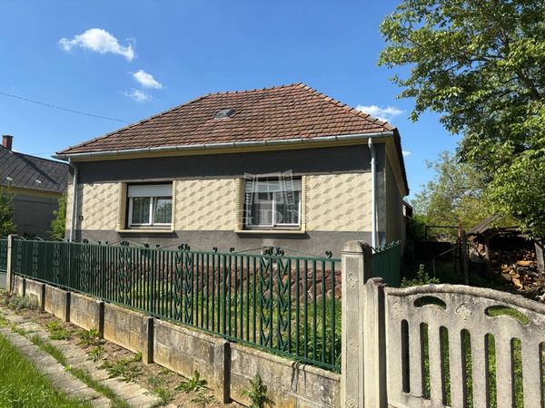 Vânzare Egyházasrádóc Casa Familiala