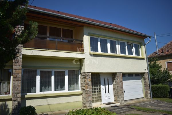 Eladó Szentgotthárd Ikerház