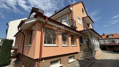 Sárvár Vendéglátás - 280.000.000 Ft