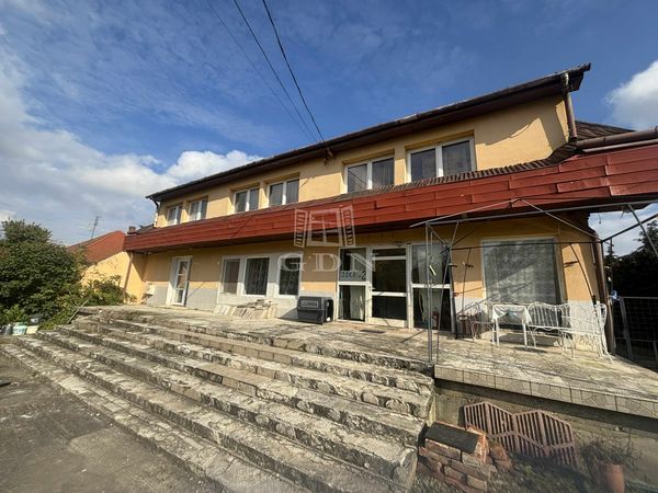 Eladó Táplánszentkereszt Családi ház