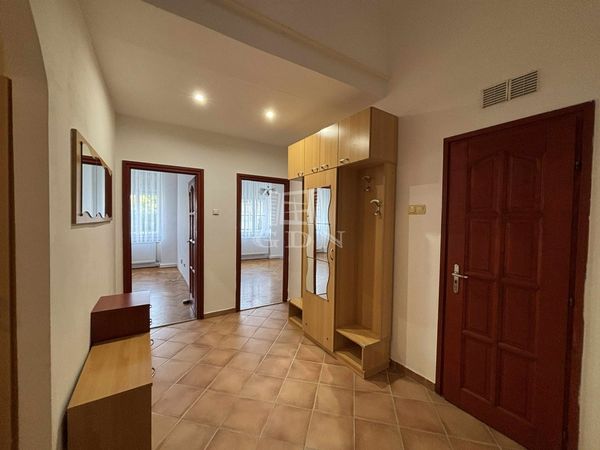 Eladó Szombathely Lakás (téglaépítésű)