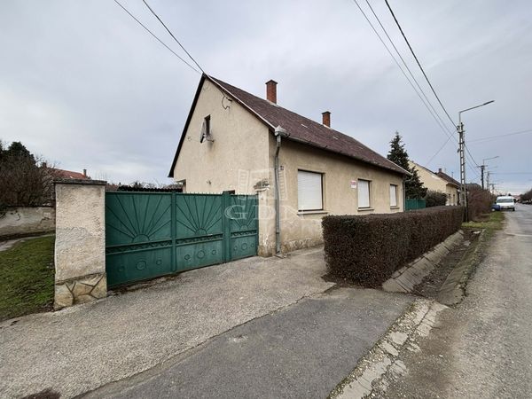 Eladó Sárvár Családi ház