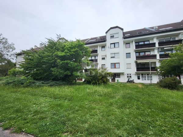 Eladó Szombathely Lakás (csúsztatott zsalu)