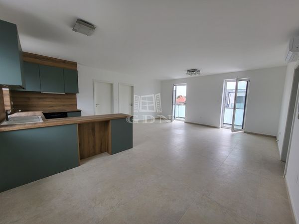 Vânzare Szombathely Apartament