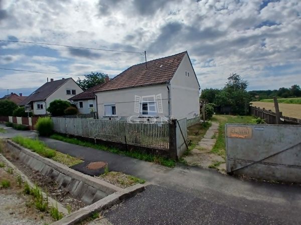 Vânzare Molnaszecsőd Casa Familiala
