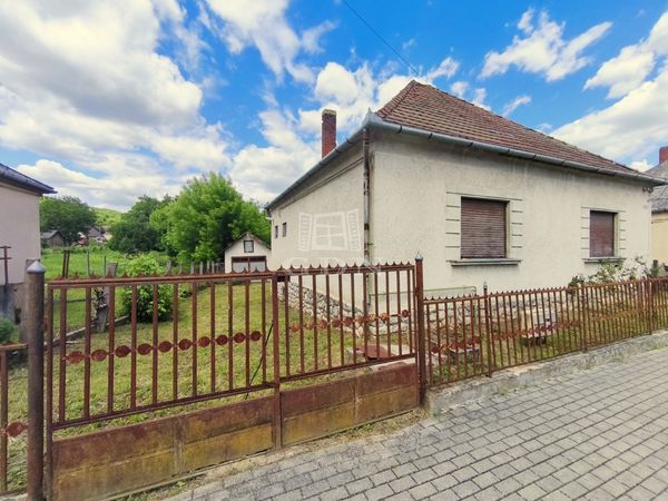 Eladó Búcsúszentlászló Családi ház