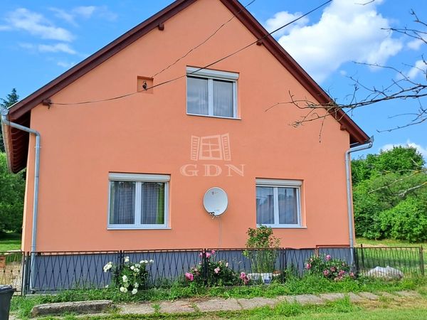 Eladó Lispeszentadorján Családi ház