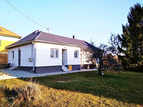 Eladó Hévíz Családi ház