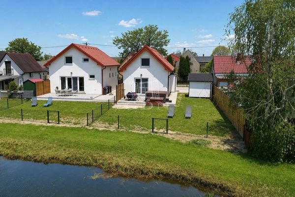 Продается Lipót Частный дом