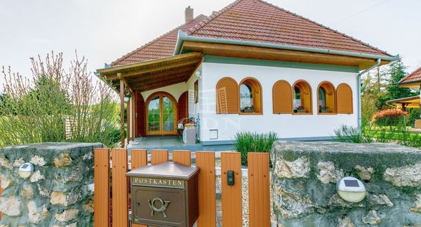 Eladó Kehidakustány Családi ház