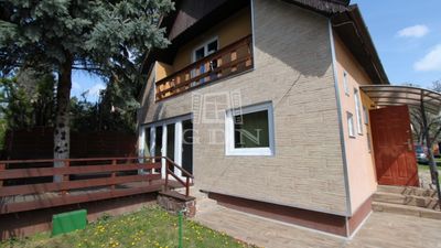 Velence Ikerház - 89.000.000.000 Ft