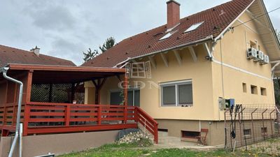 Kápolnásnyék Családi ház - 120.000.000 Ft