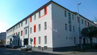 Budapest, IV. kerület Склад - 664.367 HUF