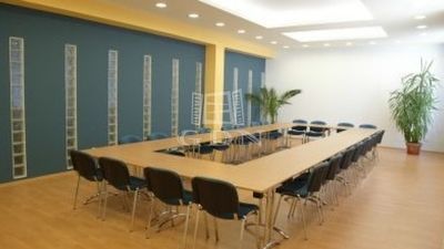 Budapest, IV. kerület Офис - 345.471 HUF