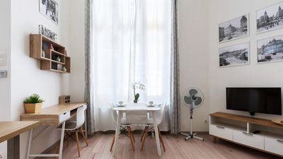 Budapest VI. kerület Lakás (téglaépítésű) - 327.369 Ft