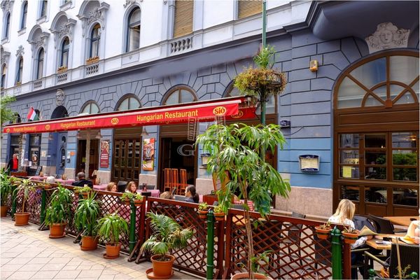 Eladó Budapest IX. kerület Vendéglátás