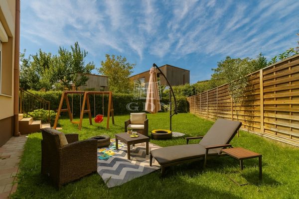 Eladó Budapest XXII. kerület Sorház