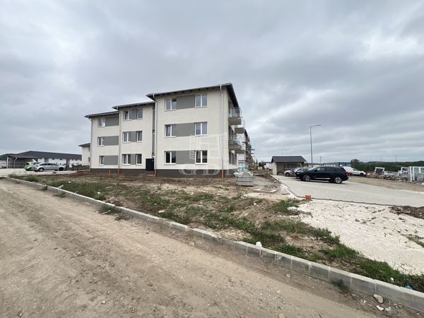 For sale Mende Flat (brick)