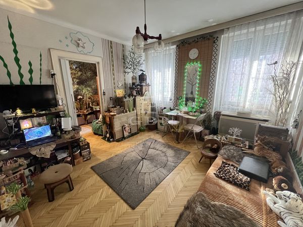 Eladó Budapest X. kerület Lakás (téglaépítésű)