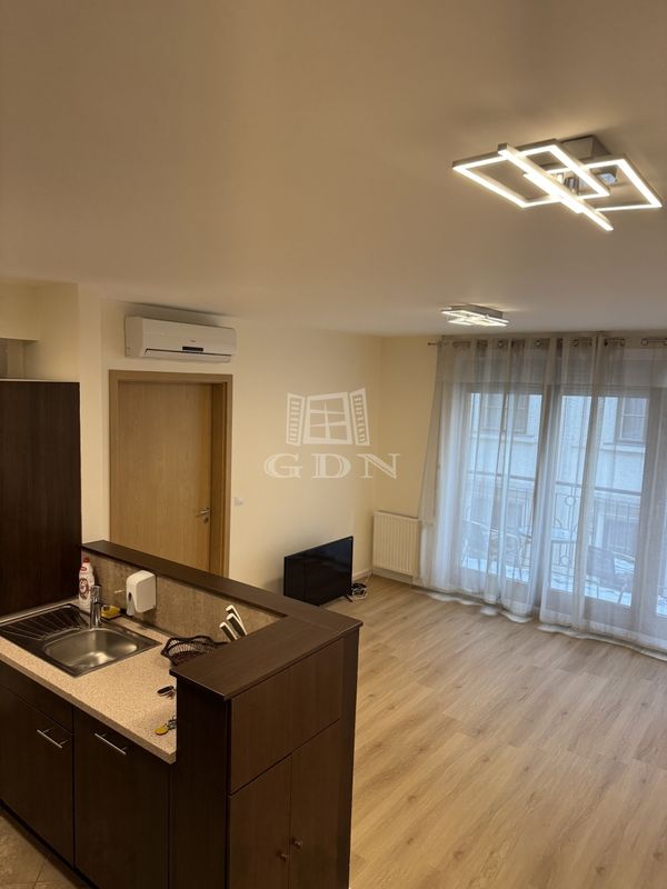 Kiadó Budapest VII. kerület Lakás