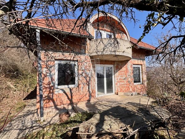 Eladó Budaörs Családi ház