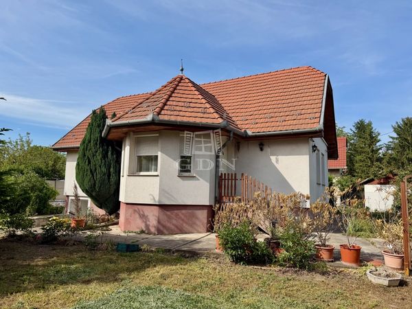 Verkauf Halásztelek Einfamilienhaus