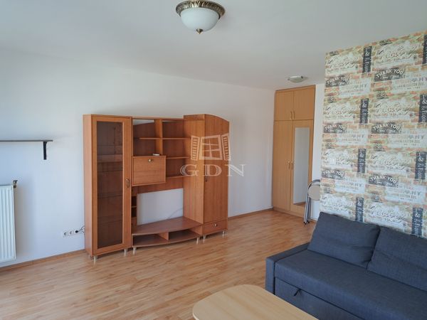 Eladó Budapest VII. kerület Lakás (téglaépítésű)