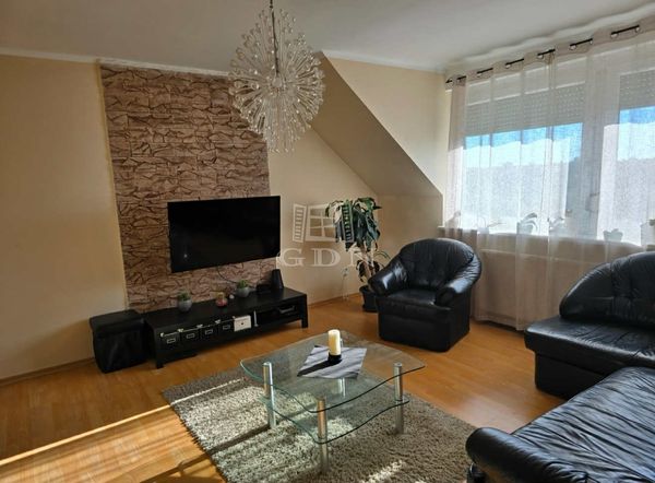 Eladó Budapest XVI. kerület Lakás (téglaépítésű)