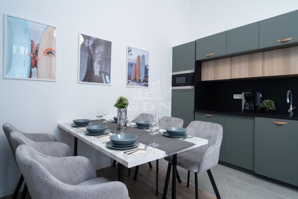 Eladó Budapest VII. kerület Lakás (téglaépítésű)