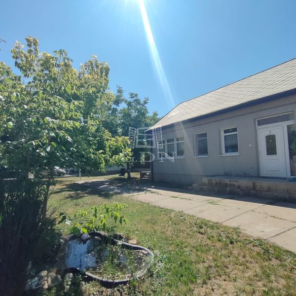 For sale Vecsés Family House