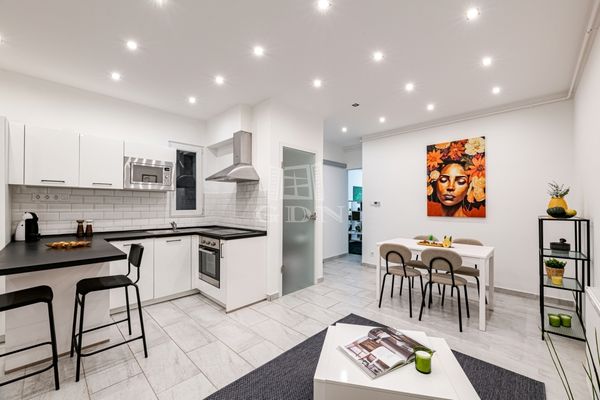 Продается Budapest VII. kerület Квартира (кирпичная)