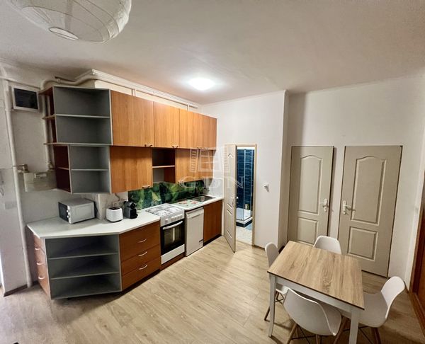 Eladó Budapest XIII. kerület Lakás (téglaépítésű)