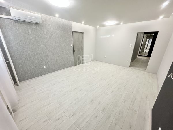 Продается Budapest XIV. kerület Квартира (панель)