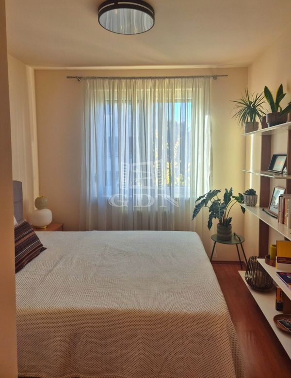 出卖 Budapest XI. kerület 公寓房（砖头）