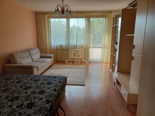 出卖 Budapest XXI. kerület 公寓房（非砖头）